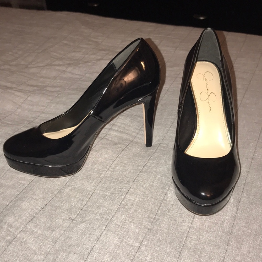 Never Worn Jessica Simpson Pumps